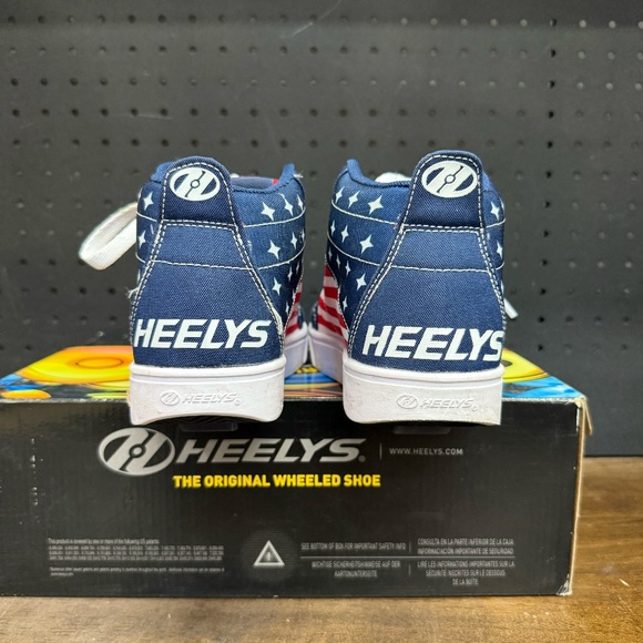 Used W/ Box! Youth's Heelys Racer Mid Red White Blue Skate Sneakers Size 5 - Picture 4 of 5